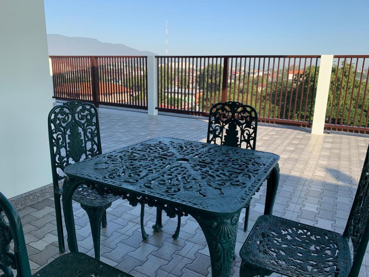 Lala Residence Чиангмай Екстериор снимка
